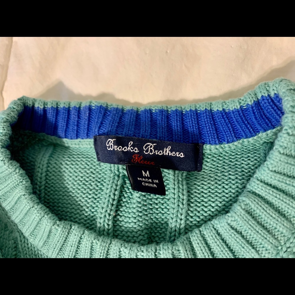 Cable knit sweater - Picture 2 of 2